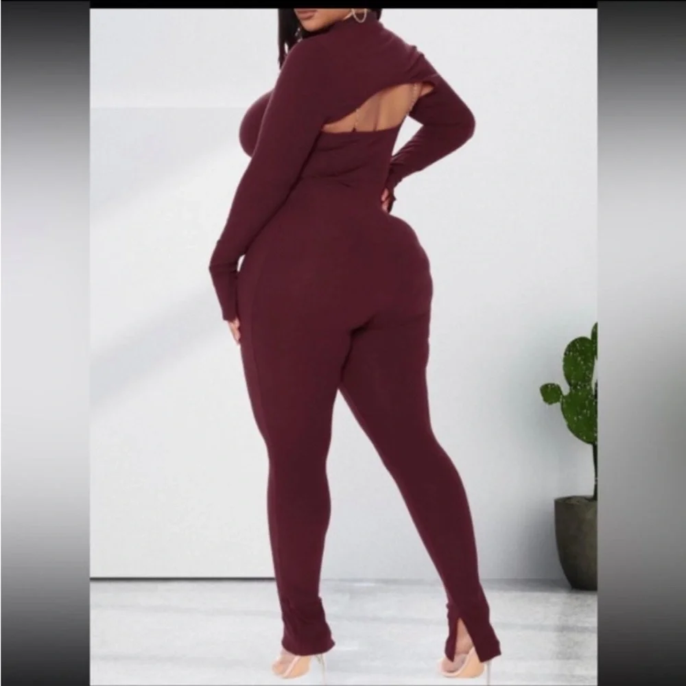 BURGUNDY RIBBED LONG-SLEEVE JUMPSUIT - Picture 3 of 6